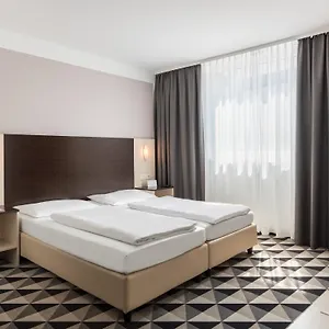 Acom-hotel מלון