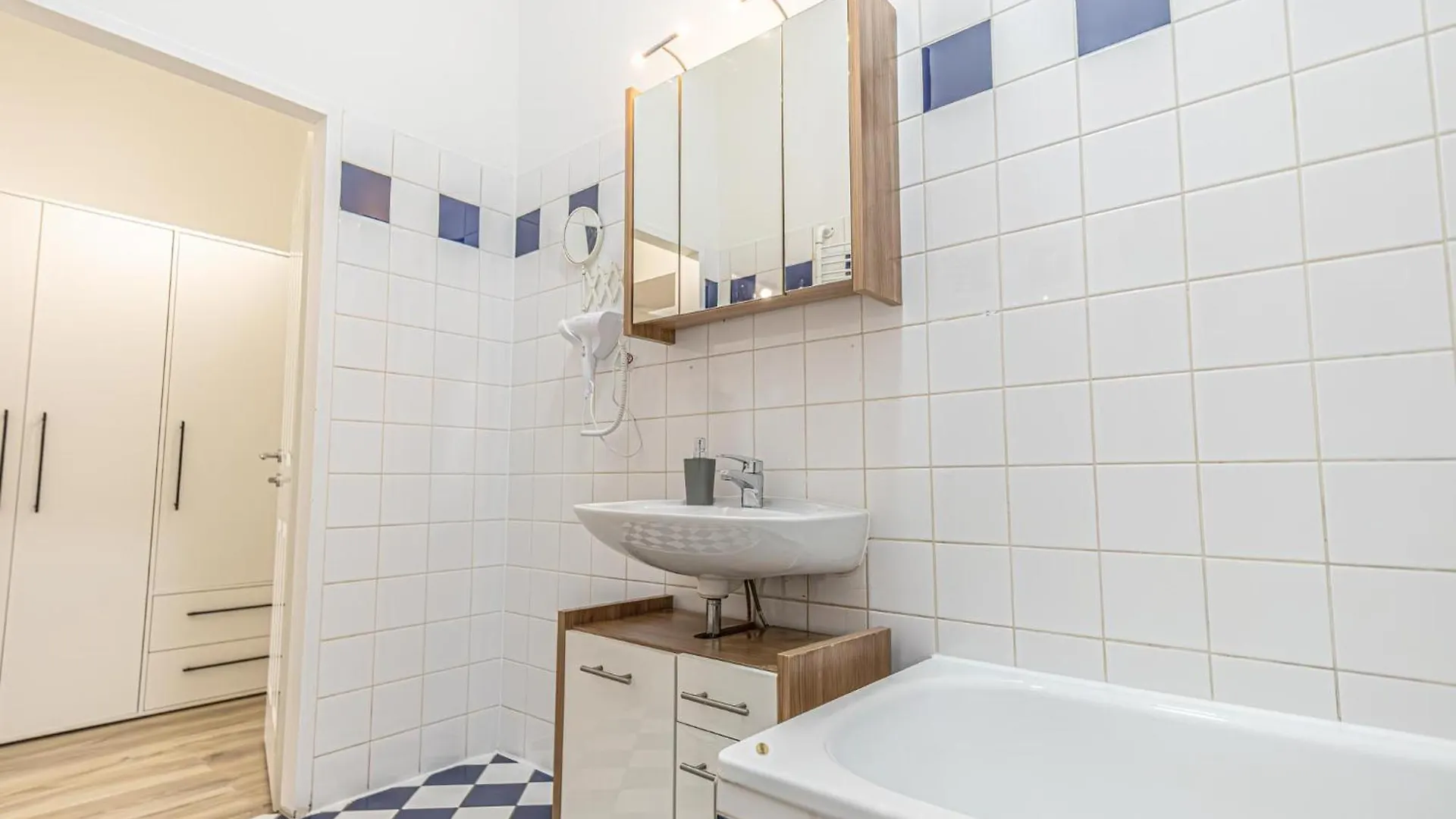 Apartment Lovely 1Br & 1Lr Apt For 5P In The Heart Of Vienna Austria